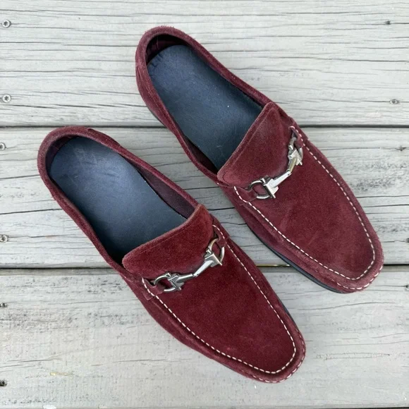 Salvatore Ferragamo Mangifico Loafers in Burgundy Suede size  display picture 3
